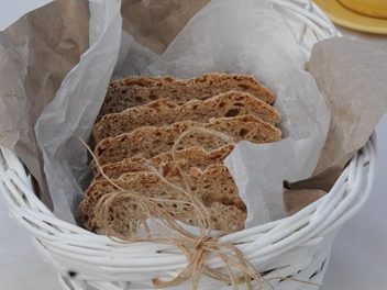 Chleb pszenno-żytni na&nbsp;zakwasie